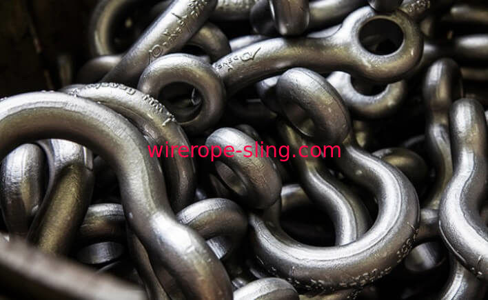 El acero inoxidable sometido a un tratamiento térmico Shackles el tipo acero del perno G2130 de carbono forjado